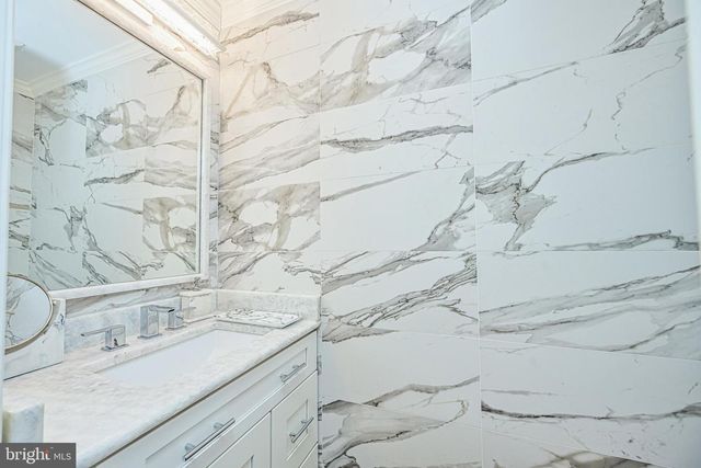 44171 PAGET TER, Ashburn, VA 20147