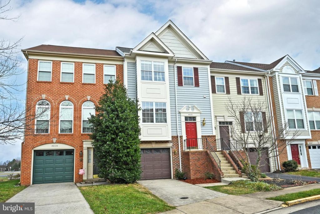 44171 PAGET TER, Ashburn, VA 20147