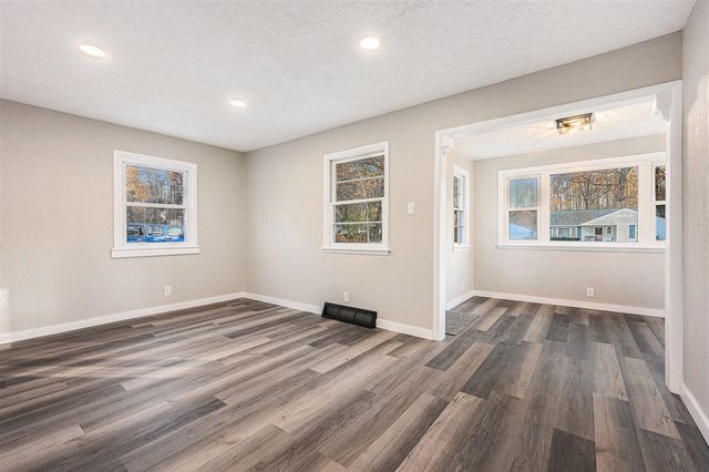 324 Robertson Avenue, Battle Creek, MI 49015