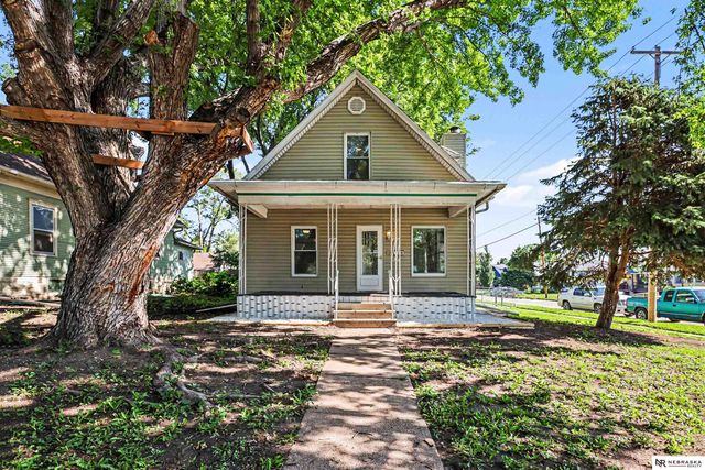 2298 Sheldon Street, Lincoln, NE 68503