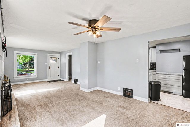 2298 Sheldon Street, Lincoln, NE 68503