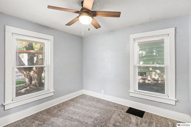 2298 Sheldon Street, Lincoln, NE 68503
