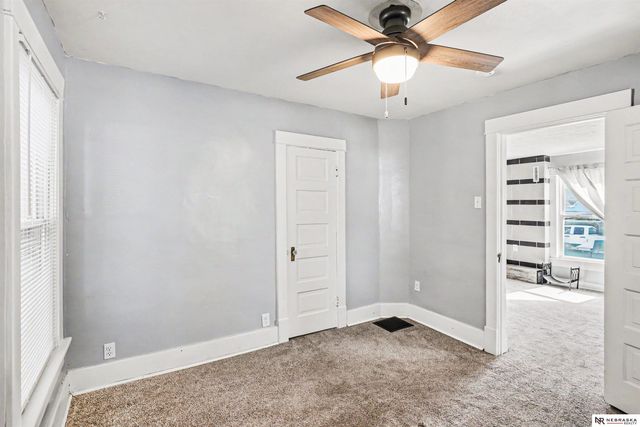 2298 Sheldon Street, Lincoln, NE 68503