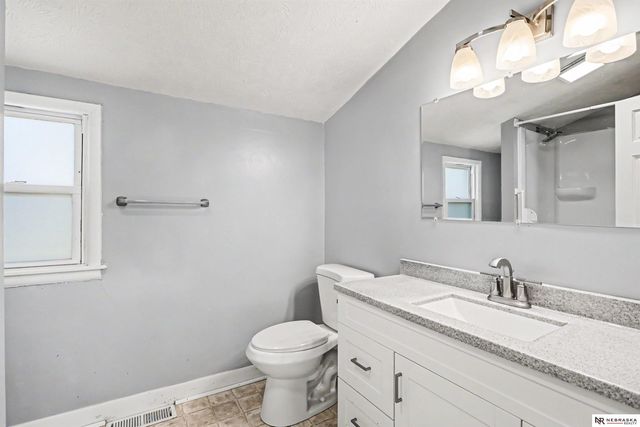 2298 Sheldon Street, Lincoln, NE 68503