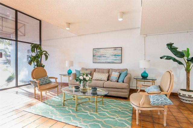 2593 COUNTRYSIDE BOULEVARD 7307, Clearwater, FL 33761