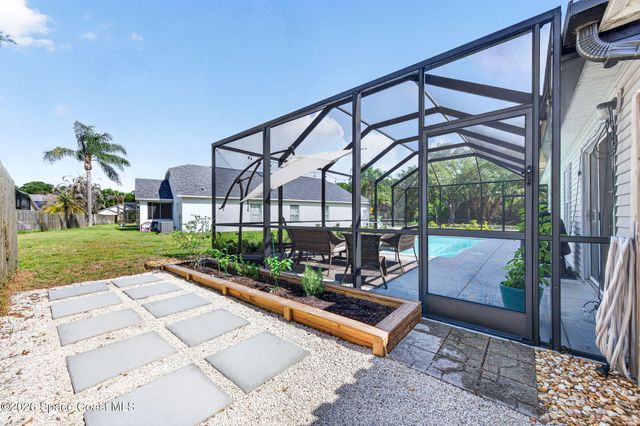 6806 Whitetail Court, Melbourne, FL 32940