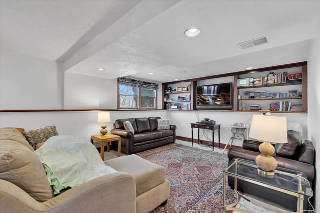 11 Old Farm Rd., Randolph, MA 02368