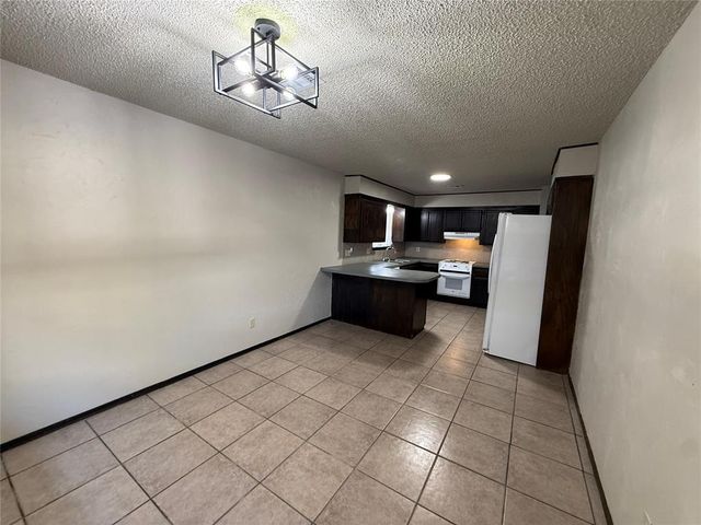 2001 Lona Avenue, Seminole, OK 74868