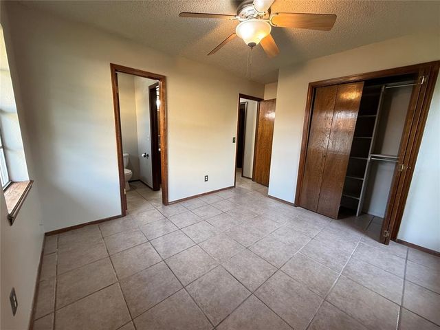 2001 Lona Avenue, Seminole, OK 74868