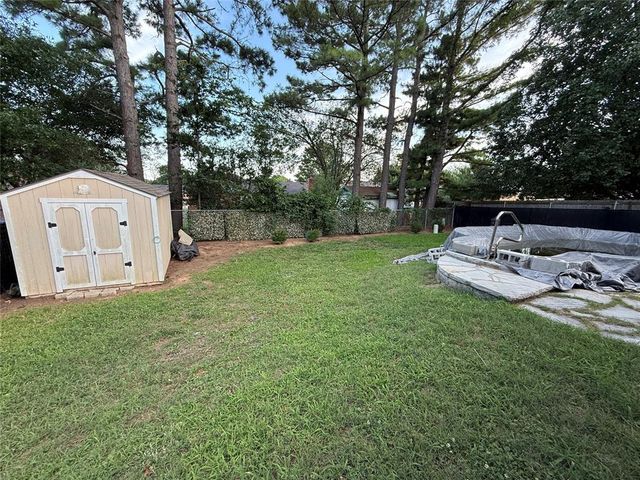 2001 Lona Avenue, Seminole, OK 74868