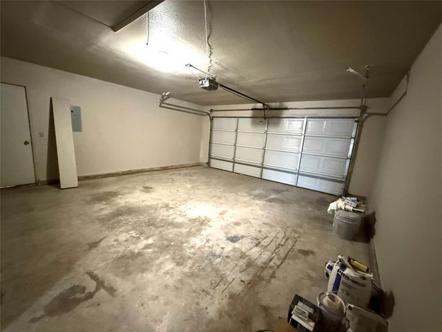 2001 Lona Avenue, Seminole, OK 74868