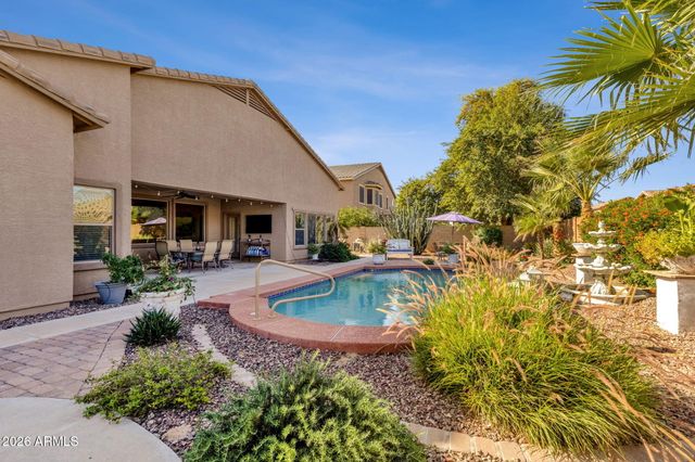 42422 W BRAVO Drive, Maricopa, AZ 85138