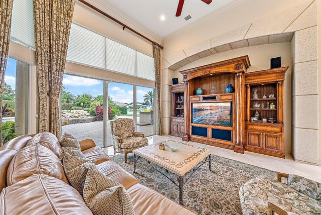 12049 SE Intracoastal Terrace, Jupiter, FL 33469