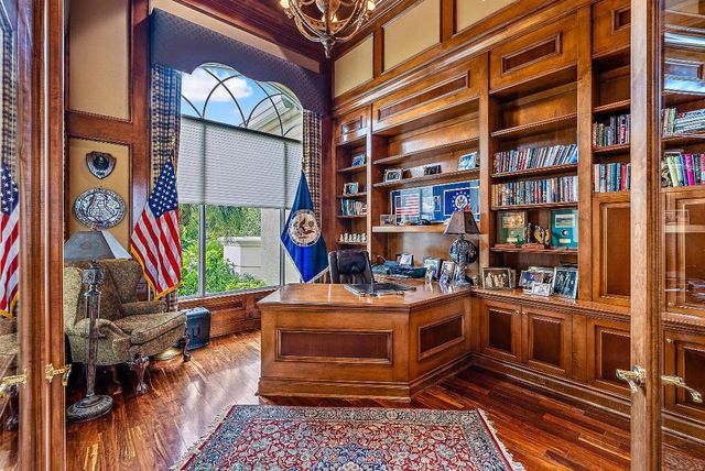 12049 SE Intracoastal Terrace, Jupiter, FL 33469