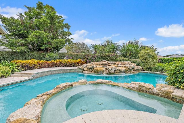 12049 SE Intracoastal Terrace, Jupiter, FL 33469