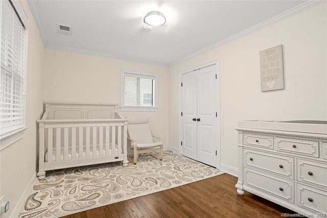 10 Harvann Road, Norwalk, CT 06850