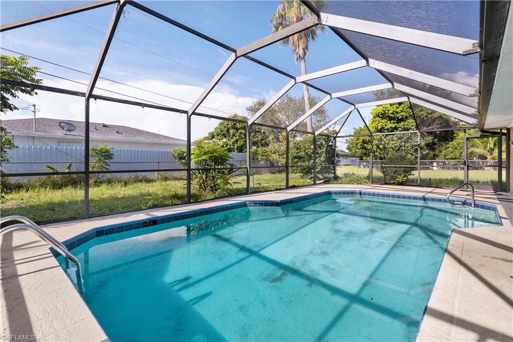 410 SE 2nd ST, CAPE CORAL, FL 33990 — photo 2