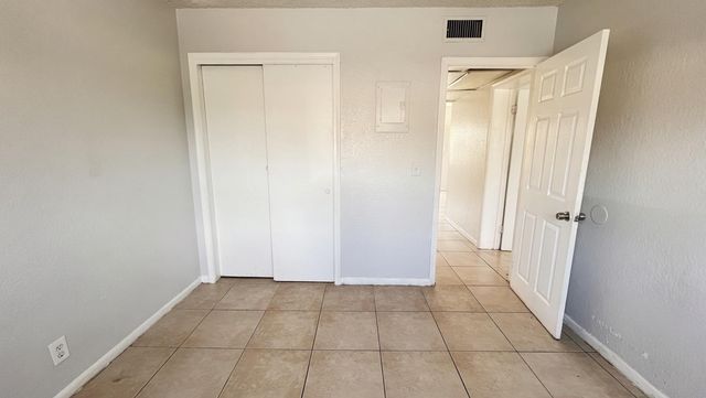200 Croton Avenue 111, Lantana, FL 33462