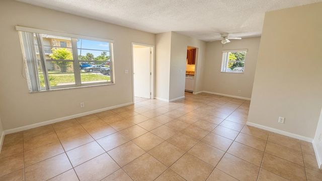 200 Croton Avenue 111, Lantana, FL 33462