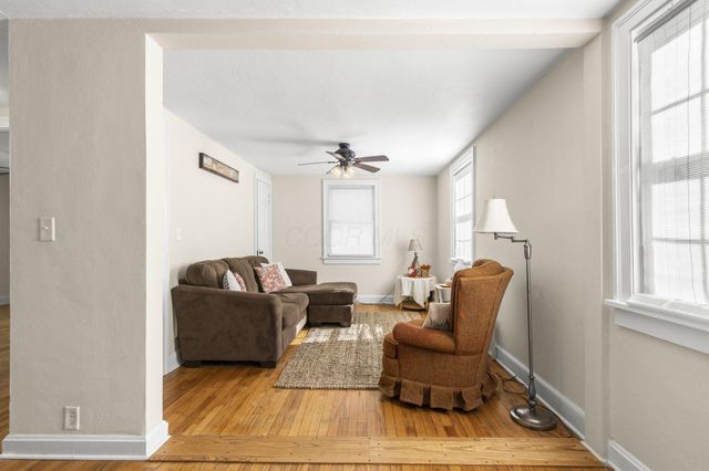 109 Riley Street, Mount Vernon, OH 43050