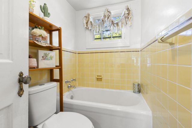 109 Riley Street, Mount Vernon, OH 43050