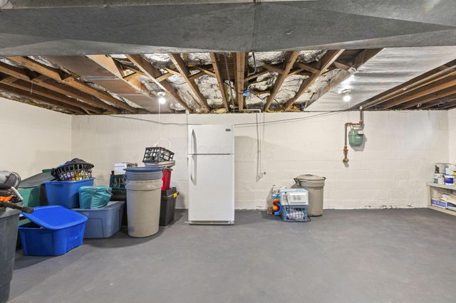 109 Riley Street, Mount Vernon, OH 43050