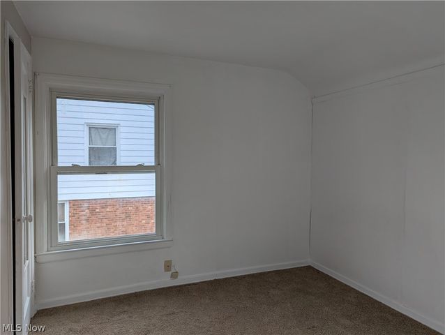 1492 E 250th Street, Euclid, OH 44117