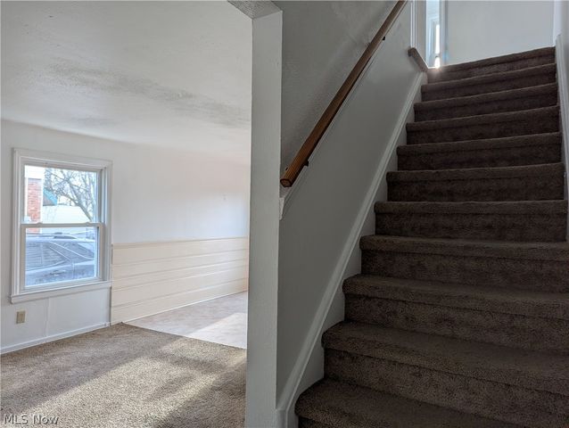 1492 E 250th Street, Euclid, OH 44117