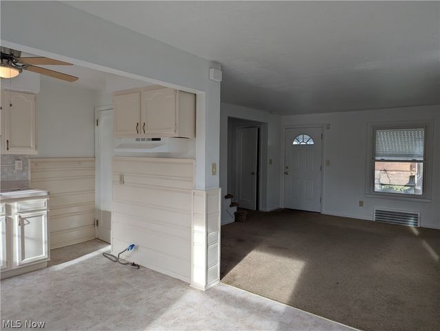 1492 E 250th Street, Euclid, OH 44117