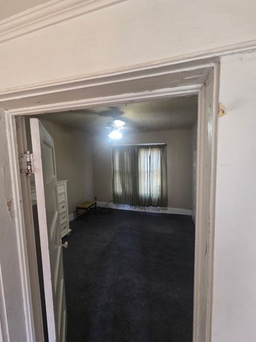 215 Bell Street, Gainesville, TX 76240