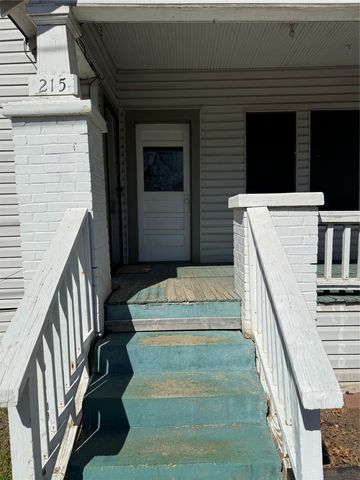 215 Bell Street, Gainesville, TX 76240