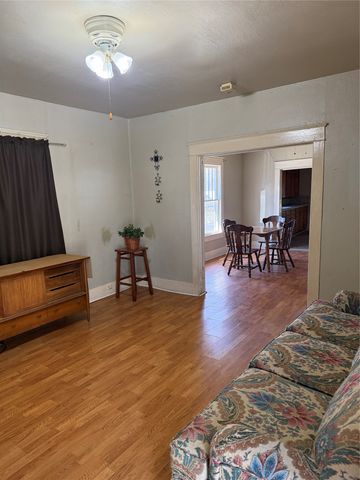 215 Bell Street, Gainesville, TX 76240