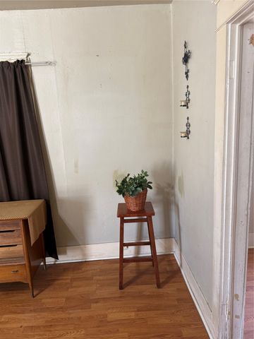 215 Bell Street, Gainesville, TX 76240