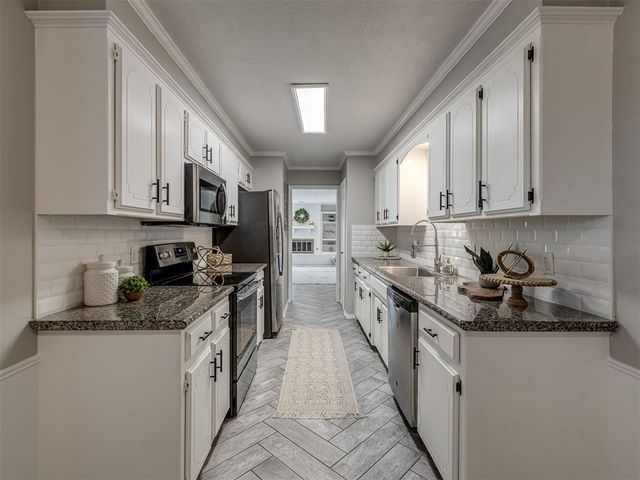 2101 NW 118th Terrace, Oklahoma City, OK 73120