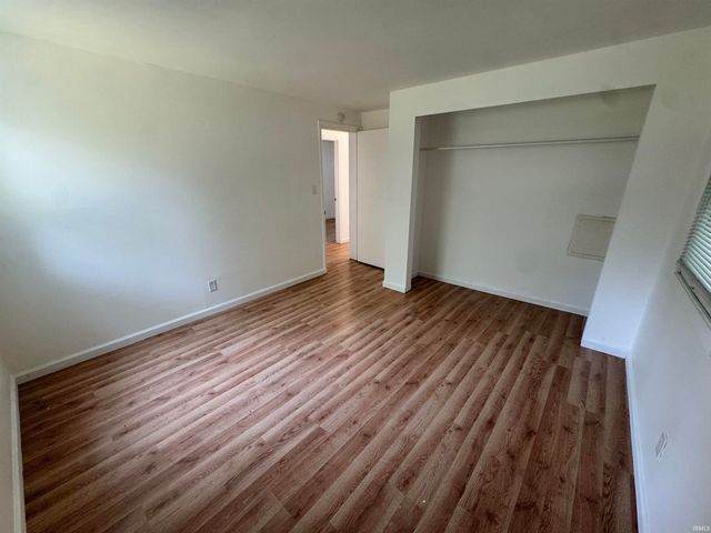 2219 W Bulla Street, South Bend, IN 46628