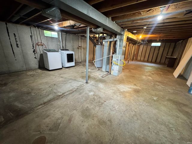 2219 W Bulla Street, South Bend, IN 46628