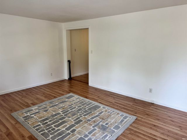 2219 W Bulla Street, South Bend, IN 46628