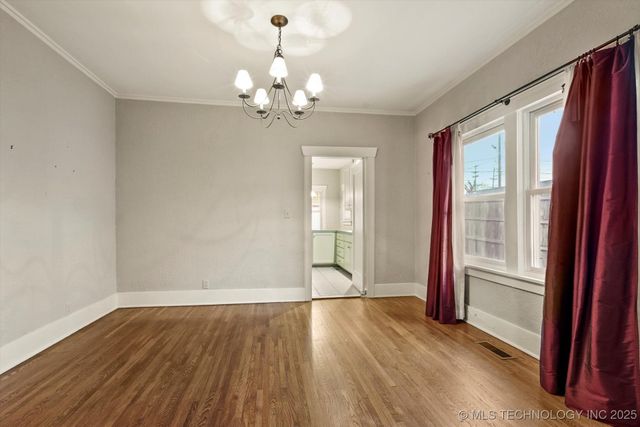 1513 S Owasso Avenue, Tulsa, OK 74120