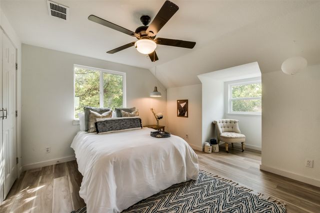 1201 Woodbrook Street, Arlington, TX 76011