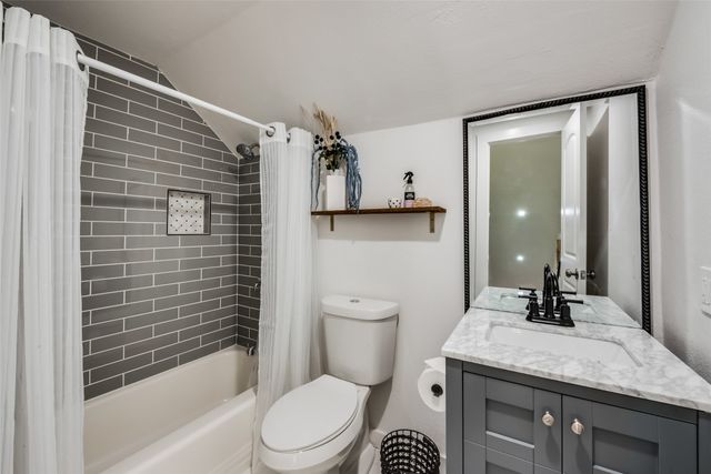 1201 Woodbrook Street, Arlington, TX 76011