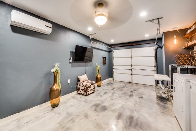 1201 Woodbrook Street, Arlington, TX 76011