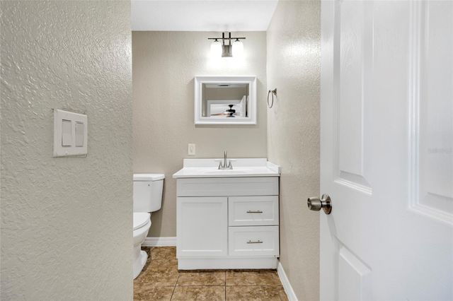 915 SEMINOLE BOULEVARD, Tarpon Springs, FL 34689