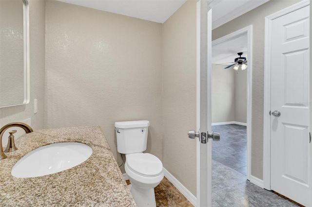 915 SEMINOLE BOULEVARD, Tarpon Springs, FL 34689