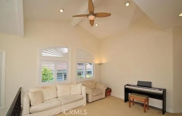 2310 Voorhees Avenue B, Redondo Beach, CA 90278