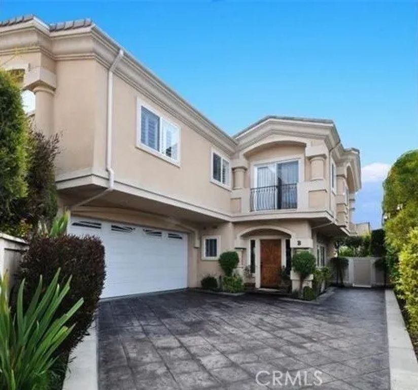 2310 Voorhees Avenue B, Redondo Beach, CA 90278