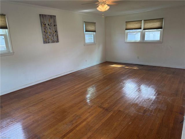348 Gainsborough RD, Virginia Beach, VA 23462