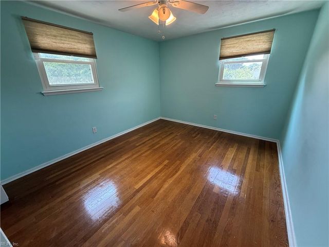 348 Gainsborough RD, Virginia Beach, VA 23462