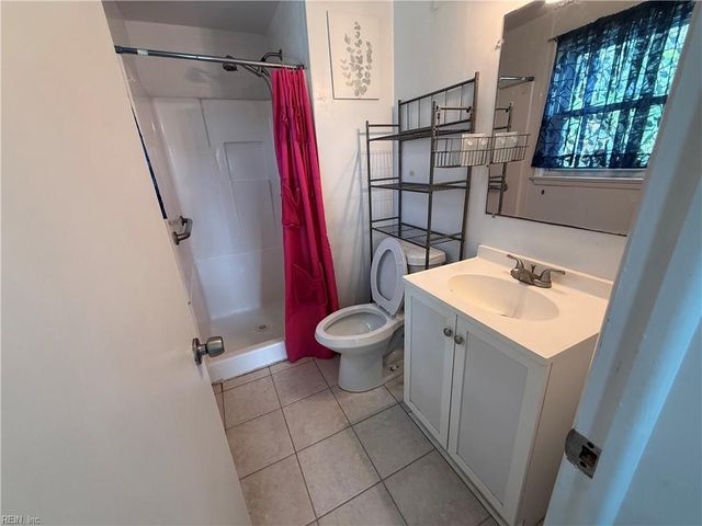 348 Gainsborough RD, Virginia Beach, VA 23462