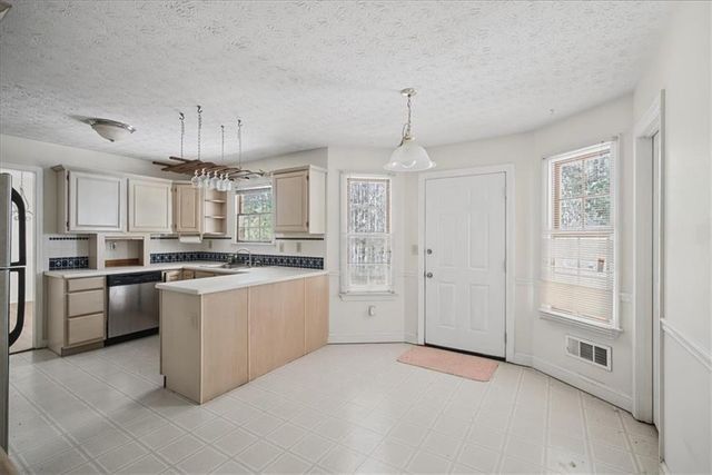 3925 Pate Road, Loganville, GA 30052