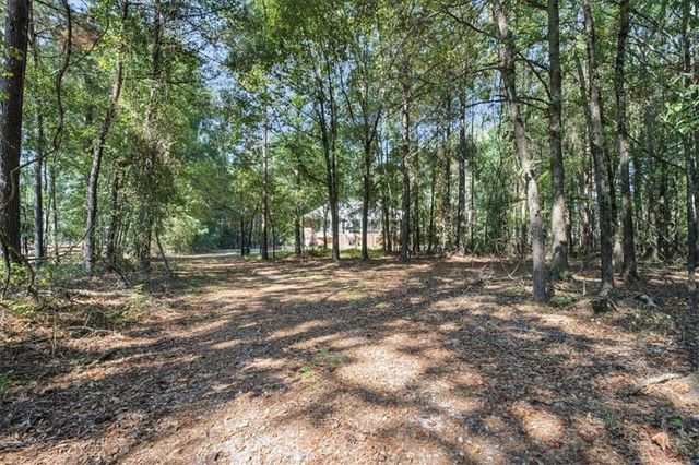 3925 Pate Road, Loganville, GA 30052